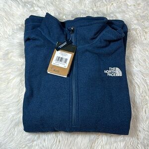 NWT men’s The North Face textured cap rock 1/4 zip. Shady blue. XL